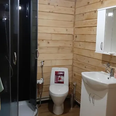 чан баня басейн Mizhhirya (Transcarpathia)